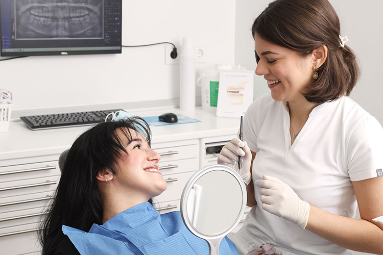 Zahnarzt Lörrach Dr. Knörnschild Prophylaxe